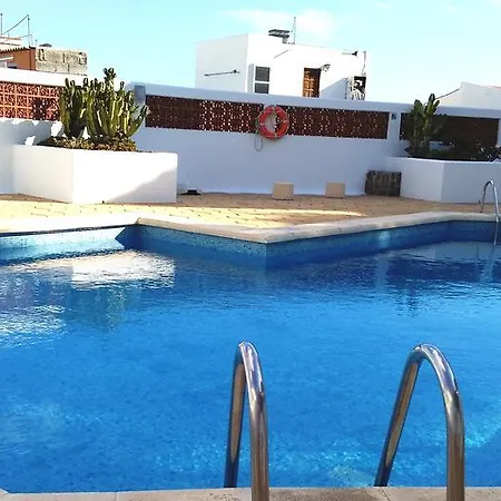 Ocean View Over Cristianos, Playa Vistas Apartment *